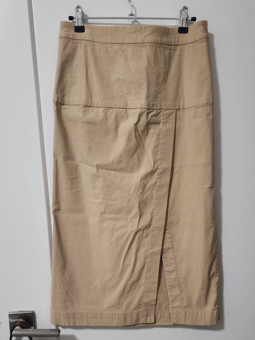 NWT Anthropologie SZ 6 Beige Pencil Midi Skirt with Front Slit